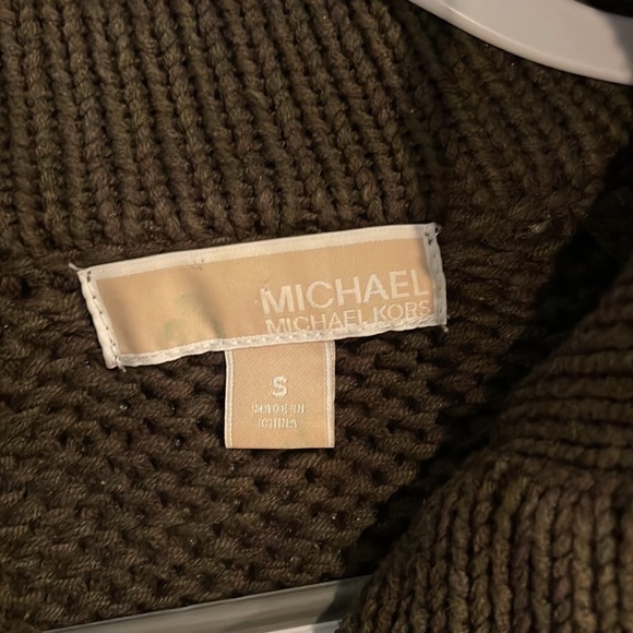 Michael Kors zip up/ hooked sweater. Turtle neck. With sleeve. - Picture 3 of 4